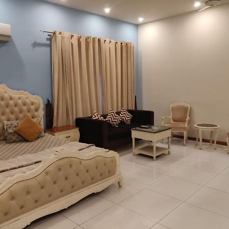 Zaib Guest House E-11 Islamabad Extérieur photo