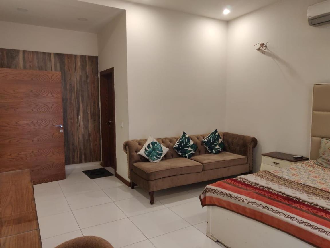 Zaib Guest House E-11 Islamabad Extérieur photo