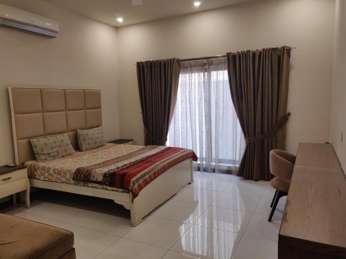 Zaib Guest House E-11 Islamabad Extérieur photo