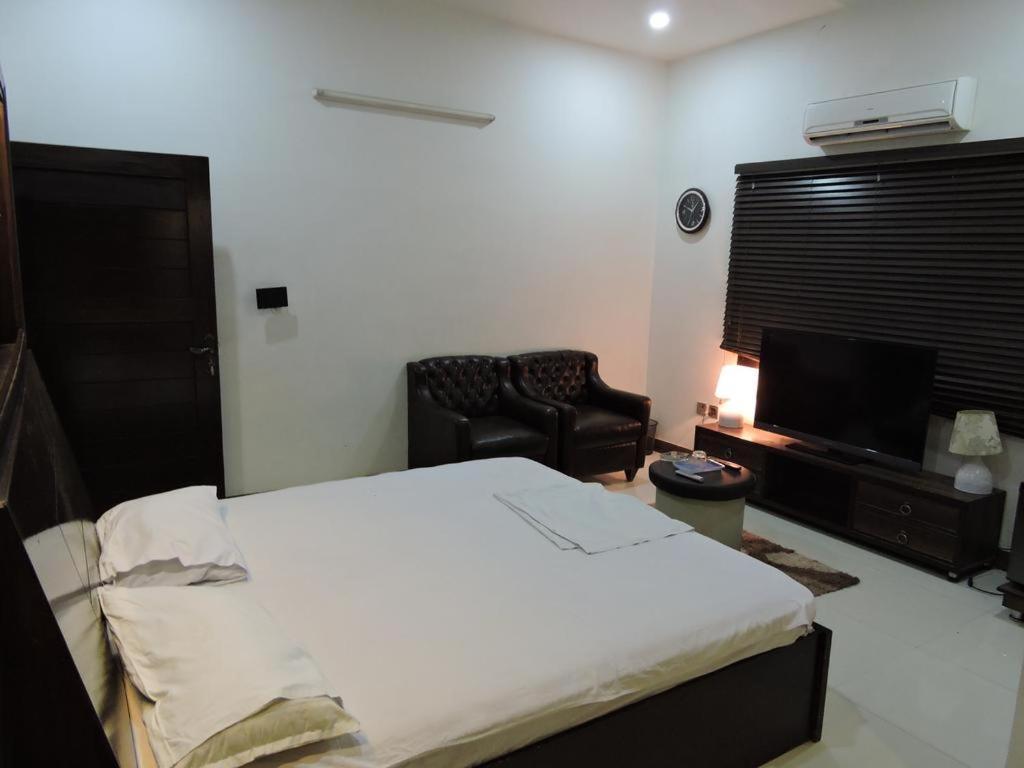 Zaib Guest House E-11 Islamabad Extérieur photo