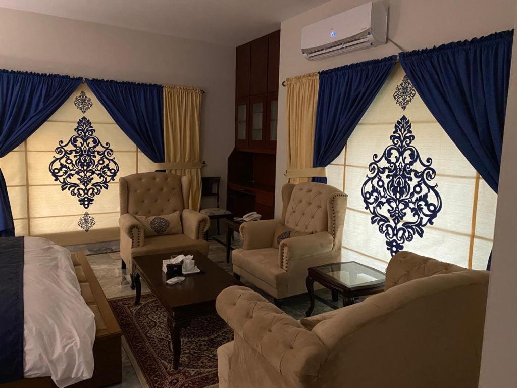 Zaib Guest House E-11 Islamabad Extérieur photo